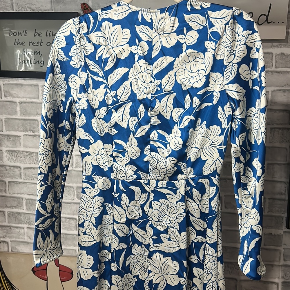 Zara Floral Dress - Picture 3 of 5
